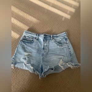 Abercrombie and Fitch High Rise Mom Short